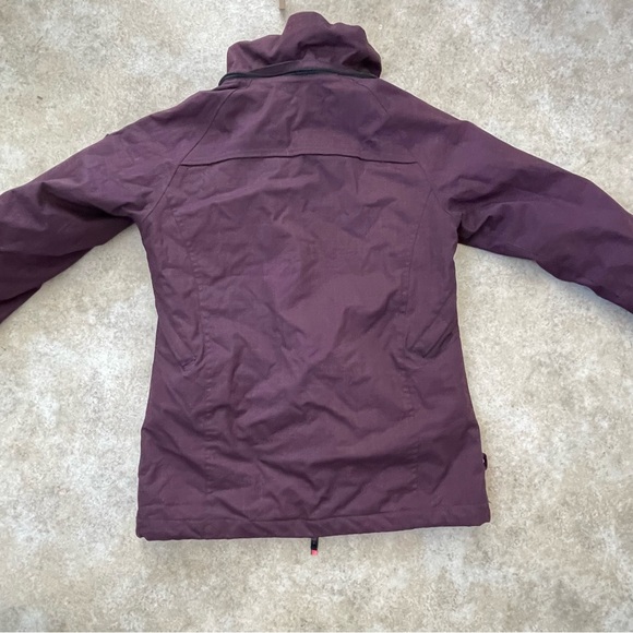 Ride Snowboards Jacket with flannel lining and pockets size small - Picture 5 of 7